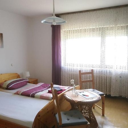 Gaestehaus Burgwald-Trekking Mittelsimtshausen Room photo